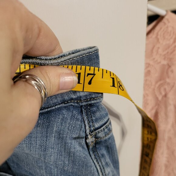 WOMANS LEVIS 515 BOOTCUT JEANS SZ 12 - Picture 8 of 10